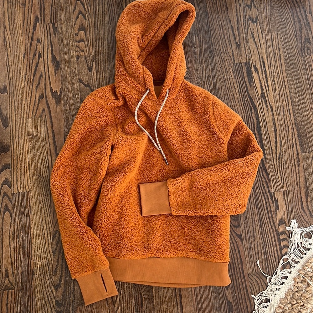 〰️ athleta